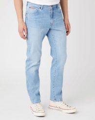 WRANGLER TEXAS TAPER MĘSKIE SPODNIE JEANSOWE LOVESICK W12TY728Q 112319945, W32 L30. Niebieskie spodnie materiałowe męskie Wrangler, l, bez wzorów, z denimu. Za 249.99 zł.
