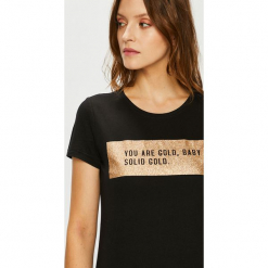 Only - Top. Brązowe topy damskie Only, z nadrukiem, z bawełny, z okrągłym kołnierzem, z krótkim rękawem. Za 59.90 zł.