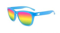 Dziecięce okulary przeciwsłoneczne - kategoria 3 z polaryzacją - Rainbow Blues. Brązowe okulary przeciwsłoneczne dla dzieci KNOCKAROUND. Za 130.90 zł.