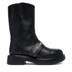 Botki LOVE MOSCHINO. Czarne botki damskie Love Moschino, bez obcasa, na płaskiej podeszwie, bez zapięcia. Za 1,299.00 zł.