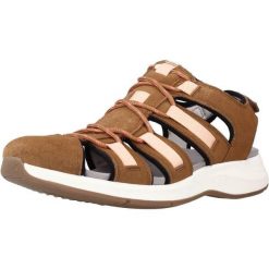 Sandały CLARKS SOLAN SAIL COMBI Brązowy. Brązowe sandały damskie Clarks, bez wzorów, ze skóry, bez obcasa, bez zapięcia. Za 215.99 zł.