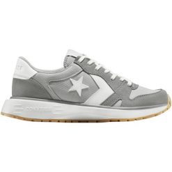 Buty sportowe Converse Omni Trainer. Szare obuwie sportowe damskie Converse, bez wzorów, z zamszu. Za 590.00 zł.
