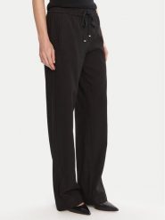 BOSS Spodnie materiałowe Tildina 50543268 Czarny Relaxed Fit. Czarne spodnie materiałowe damskie Boss, bez wzorów, z bawełny. Za 819.99 zł.