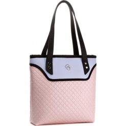 Torebka GOSHICO - Flowerbag 3342 Różowo-Niebieska/Pikowana. Czerwone torebki do ręki damskie Goshico, ze skóry ekologicznej. W wyprzedaży za 269.00 zł.