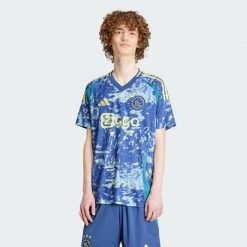 Koszulka Ajax Amsterdam 24/25 Away. Niebieskie koszulki sportowe męskie Adidas, xl, bez wzorów, z materiału, bez kołnierzyka, bez ramiączek, do piłki nożnej. W wyprzedaży za 359.20 zł.