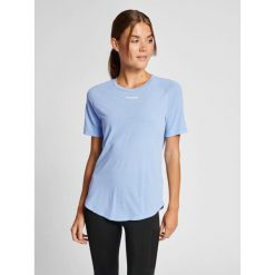 Koszulka damska Hummel MT Vanja. Niebieskie koszulki sportowe damskie Hummel, bez wzorów, sportowe, bez kołnierzyka. Za 129.00 zł.