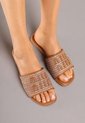 Brązowe Klapki z Ozdobną Plecionką i Aplikacją przy Cholewce Zarivelle. Brązowe klapki damskie Renee, z aplikacjami, boho, bez obcasa, na płaskiej podeszwie. Za 39.99 zł.
