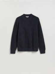 Strukturalny sweter z domieszką wełny - niebieski. Niebieskie swetry przez głowę męskie Reserved, l, bez wzorów, z dzianiny, bez kołnierzyka. Za 159.99 zł.