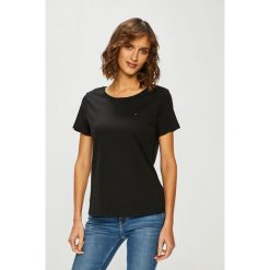 Tommy Jeans - Top. Topy damskie marki Tommy Jeans. Za 139.90 zł.