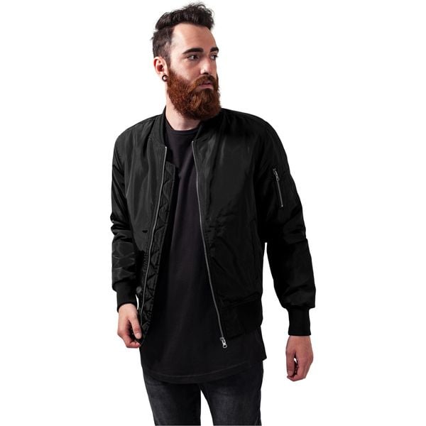 Klasyczna miejska kurtka dwukolorowa. Czarne kurtki męskie Urban Classics, xl, bez wzorów, z materiału, klasyczne, bez kaptura. Za 222.20 zł.