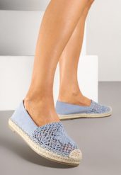Niebieskie Ażurowe Espadryle Ozdobione Plecionym Sznurkiem Sdivaya. Niebieskie espadryle damskie Born2be, w ażurowe wzory, z jeansu, eleganckie, z okrągłym noskiem, bez obcasa, na płaskiej podeszwie, bez zapięcia. Za 79.99 zł.