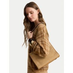 Torebka LAUREN RALPH LAUREN. Brązowe torebki do ręki damskie Lauren Ralph Lauren, bez wzorów, klasyczne, bez dodatków. Za 1,699.00 zł.