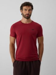 4F T-shirt regular gładki męski - burgundowy S. Czerwone t-shirty męskie 4f, m, bez wzorów, z bawełny, biznesowe, bez kołnierzyka. Za 59.99 zł.