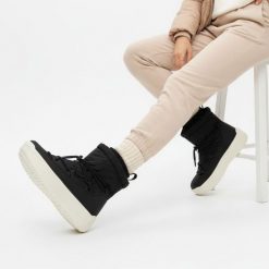 Czarne Śniegowce Filippo Ciepłe Buty Damskie Na Platformie. Czarne kozaki damskie Filippo, z jeansu. Za 159.00 zł.