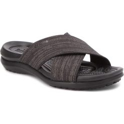 Klapki CROCS - Capri Shimmer Xband 204908 Black/Black. Klapki damskie marki Crocs. W wyprzedaży za 159.00 zł.
