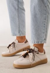 Beżowe Sneakersy Typu Klasyczne Tenisówki Retro z Podwójnym Wiązaniem z Frędzlami Kotena. Brązowe obuwie sportowe damskie Renee, bez wzorów, z jeansu, tenisowe. Za 99.99 zł.