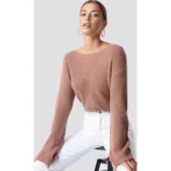 NA-KD Krótki sweter z dzianiny z długim rękawem - Pink. Swetry damskie marki NA-KD. Za 121.95 zł.