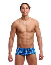 Kąpielówki Funky Trunks Wing Streak - trunki męskie. Niebieskie kąpielówki męskie FUNKY TRUNKS, l, bez wzorów, z materiału, do pływania. Za 159.00 zł.