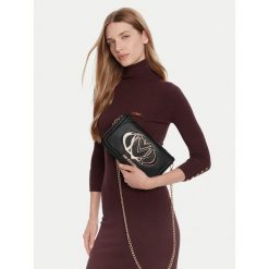 Torebka LOVE MOSCHINO. Czarne torebki do ręki damskie Love Moschino, bez wzorów, wizytowe, bez dodatków. Za 589.99 zł.