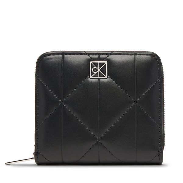 Portfel Calvin Klein. Czarne portfele damskie Calvin Klein, bez wzorów. Za 202.99 zł.