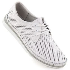 Skórzane półbuty damskie perforowane komfortowe białe T.Sokolski W26-01. Białe półbuty damskie T.Sokolski, bez wzorów, ze skóry, bez obcasa, bez zapięcia. Za 179.99 zł.