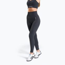 Skarpety Under Armour Performance Tech Low 3. Szare obuwie sportowe damskie Carpatree, bez wzorów, na fitness i siłownię. Za 249.99 zł.