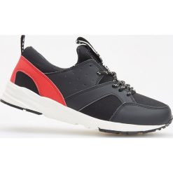 Buty sportowe - Czarny. Czarne buty sportowe chłopięce Reserved. Za 139.99 zł.
