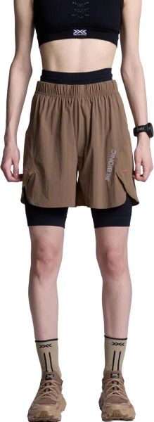 Spodenki damskie X-Bionic Corefusion Run Perform Shorts Dark Sand M132. Brązowe szorty sportowe damskie X Bionic, l, bez wzorów, sportowe, do biegania. Za 419.99 zł.