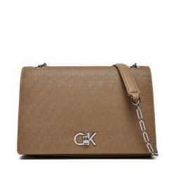 Torebka Calvin Klein. Brązowe torebki do ręki damskie Calvin Klein, bez wzorów, klasyczne, bez dodatków. Za 359.99 zł.