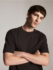 Bawełniany t-shirt boxy - ciemnobrązowy. Brązowe t-shirty męskie Reserved, l, bez wzorów, z bawełny, bez kołnierzyka. Za 119.99 zł.