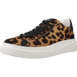 Buty GUESS FLTEL8 LEA12 Nadruk zwierzęcy. Obuwie sportowe damskie Guess, z aplikacjami, ze skóry, trekkingowe. Za 637.62 zł.