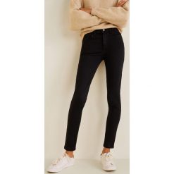 Mango - Jeansy Elektra. Jeansy damskie marki Mango. Za 129.90 zł.