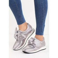 Jasnoszare Buty Sportowe Runaway. Szare obuwie sportowe damskie Born2be, z satyny. Za 49.99 zł.