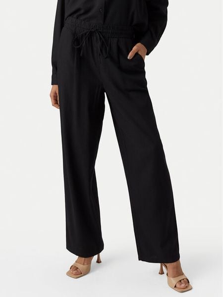 Vero Moda Spodnie materiałowe Jesmilo 10287363 Czarny Regular Fit. Czarne spodnie materiałowe damskie Vero Moda, m, bez wzorów, ze lnu. Za 152.99 zł.
