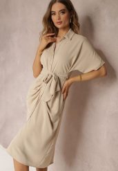 Beżowa Sukienka Koszulowa Wiązana z Przodu z Marszczeniem Raimona. Brązowe sukienki damskie Renee, na co dzień, bez wzorów, eleganckie, bez kołnierzyka, bez ramiączek, midi, koszulowe. Za 84.99 zł.