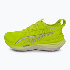 Buty do biegania damskie PUMA ForeverRun Nitro 2. Zielone obuwie sportowe damskie Puma, bez wzorów, do biegania. Za 469.99 zł.
