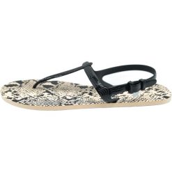 Sandały do chodzenia damskie Puma Cozy Sandal Wns. Czarne obuwie sportowe damskie Puma, bez wzorów, z materiału, bez obcasa, bez zapięcia. Za 47.90 zł.