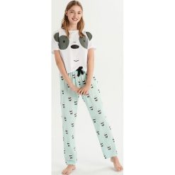Dwuczęściowa piżama We bare bears - Biały. Piżamy damskie marki Sinsay. Za 69.99 zł.
