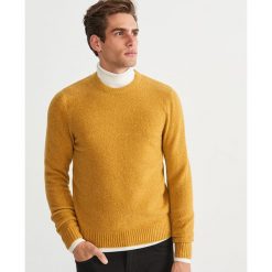 Sweter - Żółty. Kardigany damskie marki Reserved. Za 59.99 zł.