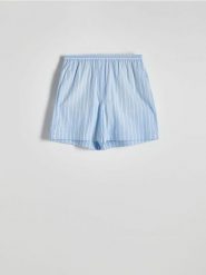 Szorty z lyocellem - jasnoniebieski. Niebieskie szorty damskie Reserved, l, bez wzorów, z bawełny. W wyprzedaży za 35.99 zł.