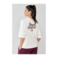 Damski t-shirt oversize Rough Radical Vibe. Białe t-shirty damskie ROUGH RADICAL, bez wzorów, bez kołnierzyka. Za 111.92 zł.