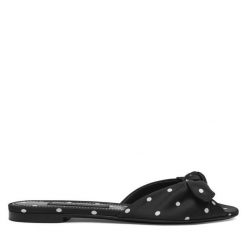 Klapki Dolce&Gabbana. Czarne klapki damskie Dolce&Gabbana, bez wzorów, bez obcasa. Za 2,549.00 zł.