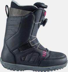 Rome Buty Rome SDS Stomp Boa WNS Black 2023. Czarne obuwie sportowe damskie Rome, bez wzorów. Za 899.00 zł.