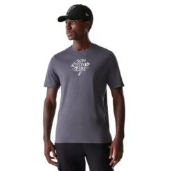 Koszulka krótki rękaw z grafiką San Antonio Spurs. Szare koszulki sportowe męskie New Era, bez wzorów, bez kołnierzyka, bez ramiączek, do koszykówki. Za 139.00 zł.