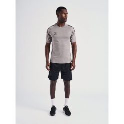Koszulka sportowa męska Hummel Core XK Poly T-Shirt S/S. Niebieskie koszulki sportowe męskie Hummel, l, bez wzorów, sportowe, bez kołnierzyka. Za 77.00 zł.