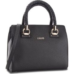 Torebka LIU JO - M Satchel Manhattan N68100 E0087 Nero 22222. Torebki do ręki damskie marki Liu Jo. W wyprzedaży za 409.00 zł.