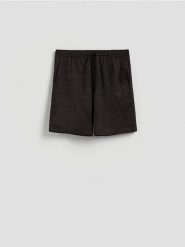 Lniane szorty jogger - ciemnobrązowy. Brązowe szorty męskie Reserved, l, bez wzorów, z tkaniny. Za 159.99 zł.