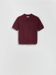 Sweter z kołnierzykiem polo - bordowy. Czerwone swetry damskie Reserved, l, bez wzorów, z dzianiny, bez kołnierzyka, bez ramiączek, bez kaptura. Za 99.99 zł.