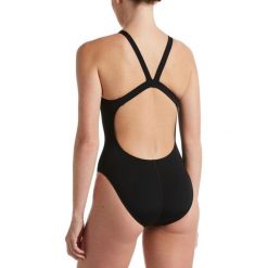 Strój Kąpielowy Nike Hydrastrong Solid Fastback – Czarny – Rozmiar 20. Czarne stroje kąpielowe dla dziewczynek Nike, bez wzorów. Za 969.56 zł.