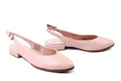 MARCO TOZZI 2-29408-42 401 nude, sandały damskie. Czerwone sandały damskie Marco Tozzi, bez wzorów, z gumy, bez obcasa, na obcasie, bez zapięcia. Za 269.90 zł.